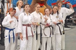 img 20251109 205044